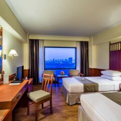 Bangkok Palace Hotel 4* Улучшенный номер с различными типами кроватей