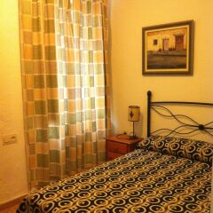 Отель Pension Matilde - Guest House Стандартный семейный номер с различными типами кроватей