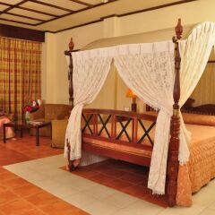 Grand Oriental Hotel 3* Номер Делюкс с различными типами кроватей