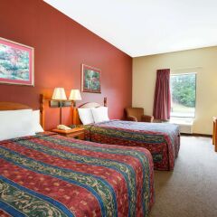 Отель Howard Johnson by Wyndham University of Alabama Tuscaloosa 2* Стандартный номер с 2 отдельными кроватями
