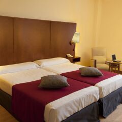 Отель Vincci Ciudad de Salamanca 4* Стандартный номер с различными типами кроватей