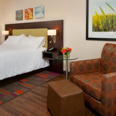 Отель Hilton Garden Inn Pittsburgh Downtown 3* Люкс с различными типами кроватей