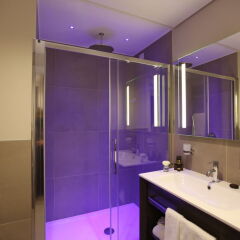 DoubleTree by Hilton Hotel Yerevan City Centre ванная фото 3
