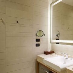 Eastin Grand Hotel Sathorn раковина ванной комнаты фото 2