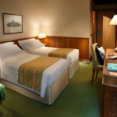 Отель Cavour 4* Номер Classic фото 7