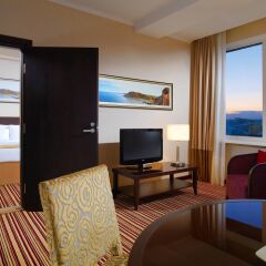 Отель Courtyard by Marriott Irkutsk City Center 4* Люкс