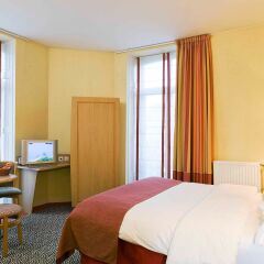 Отель Mercure Rennes Place Bretagne комната для гостей