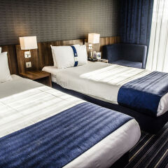 Отель Holiday Inn Express Manchester CC - Oxford Road комната для гостей фото 5