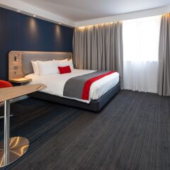 Отель Holiday Inn Express London - Dartford 3* Стандартный номер с различными типами кроватей