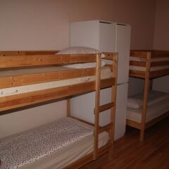 Happy Hostel Апартаменты с различными типами кроватей