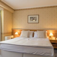 Hotel Downtown 4* Люкс с различными типами кроватей