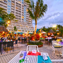 Andaman Beach Suites Hotel открытая веранда