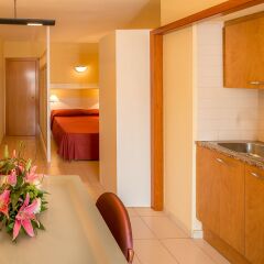 Апарт-отель Bertran 3* Апартаменты с различными типами кроватей фото 49