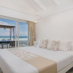 Отель Thavorn Beach Village Resort & Spa Phuket вид из номера