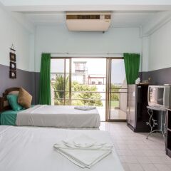 Baan Lukkan Hostel комната для гостей фото 6