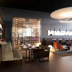 Отель Novotel Basel City интерьер отеля