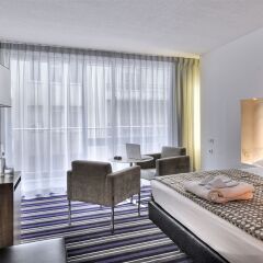 Отель Mercure Nice Promenade Des Anglais 4* Улучшенный номер с различными типами кроватей фото 2