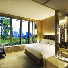 Отель PARKROYAL on Pickering 5* Стандартный номер с различными типами кроватей