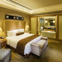 Отель Crowne Plaza Paragon Xiamen 5* Полулюкс с различными типами кроватей