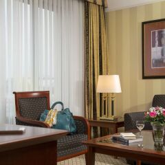 Maritim Berlin Hotel 4* Люкс с разными типами кроватей фото 2