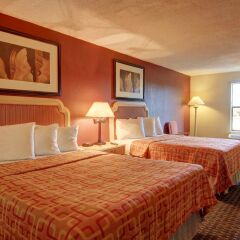 Отель Red Roof Inn Atlanta Six Flags 2* Стандартный номер с различными типами кроватей
