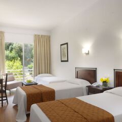 Отель Primasol Louis Ionian Sun - All Inclusive 4* Стандартный семейный номер с двуспальной кроватью