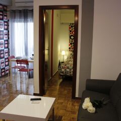 Отель Far Home Gran Vía Апартаменты с различными типами кроватей