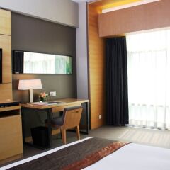 Jianguo Hotel Guangzhou 5* Улучшенный номер