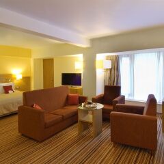 Гостиница Crowne Plaza Moscow World Trade Centre 5* Представительский номер с разными типами кроватей