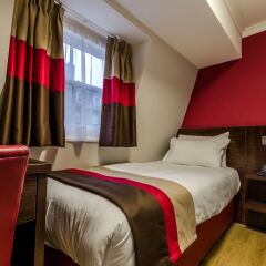 Royal Cambridge Hotel 3* Стандартный номер с различными типами кроватей