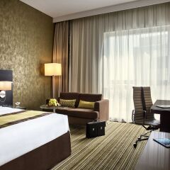 Отель Oryx Rotana 5* Стандартный номер с различными типами кроватей