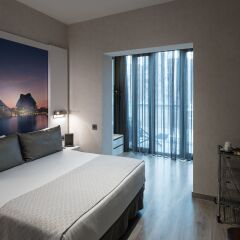 Отель Gran Via BCN 4* Улучшенный номер с различными типами кроватей