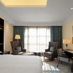 Отель Sheraton Sharjah Beach Resort & Spa 5* Номер Делюкс с различными типами кроватей