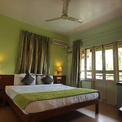 Отель Lambana Resort 3* Номер Делюкс с различными типами кроватей