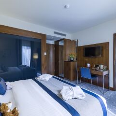 K+K Hotel Picasso 4* Люкс с различными типами кроватей