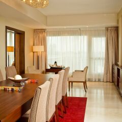 Отель Radisson Blu Anchorage 5* Люкс