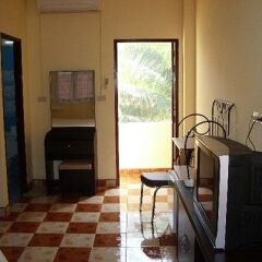 Отель Puerta Del Sol Rooms Phuket интерьер отеля
