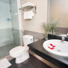 DMZ Hotel 2* Люкс с различными типами кроватей