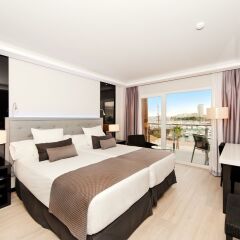 Отель Melia Alicante 4* Номер категории Премиум с различными типами кроватей