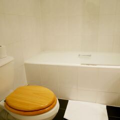 Gresham Hotel 2* Стандартный номер с различными типами кроватей