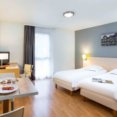 Отель Aparthotel Adagio access Rennes Centre 4* Студия с различными типами кроватей