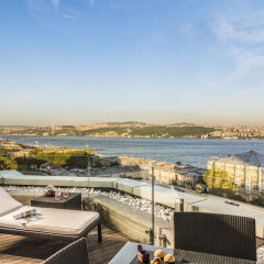 Отель Swissotel The Bosphorus Istanbul терраса/патио