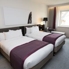 Отель Hilton London Angel Islington 4* Улучшенный номер с различными типами кроватей