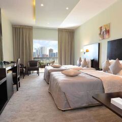 Sharjah Carlton Hotel 4* Стандартный номер с двуспальной кроватью