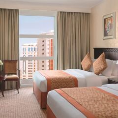 Anwar Al Madinah Movenpick Hotel 5* Представительский номер с 2 отдельными кроватями
