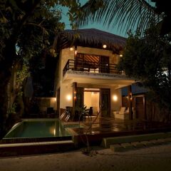 Отель Amaya Resorts And Spas Kuda Rah бассейн фото 3