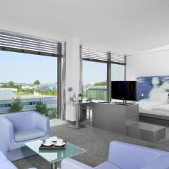 Отель INNSIDE by Meliá München Parkstadt Schwabing фото 4