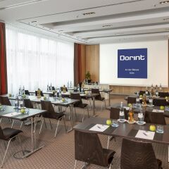 Отель Dorint An der Messe Koln конференц-зал фото 2