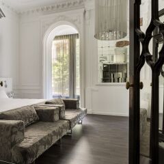 Отель Room Mate Carla 4* Люкс с различными типами кроватей