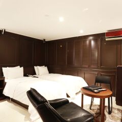 Отель Cello Motel 2* Номер Делюкс с различными типами кроватей